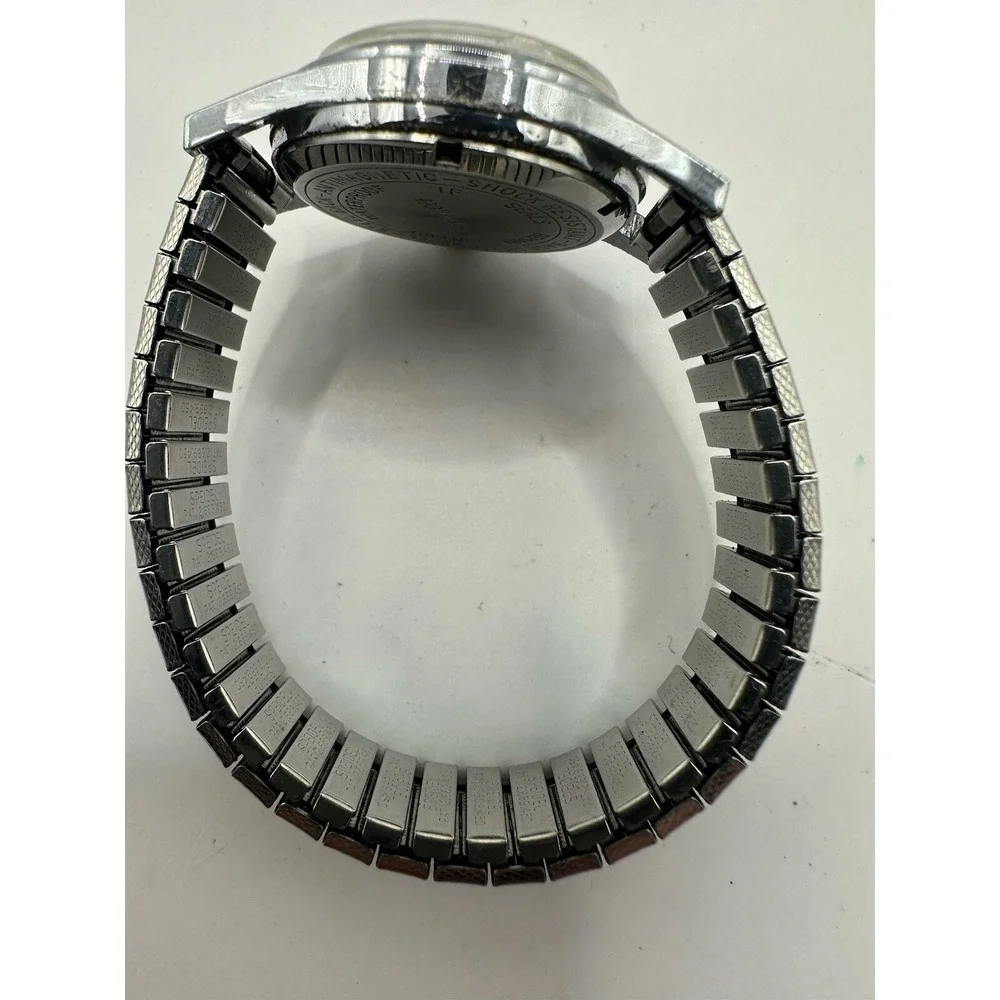 Stratford 17 Jewel Shock‎ Protected Ladies Vintage Watch Manual Wind 28MM 5.5